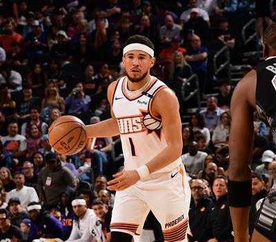 Сегодня было сделано всего 10 кадров! Букер: Будет более агрессивно и надеется на партнерство с Джейлен Грин