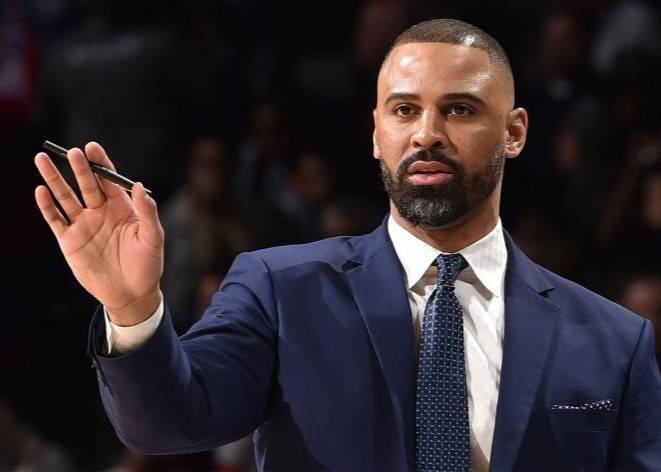 Удука: На площадке повсюду открыты партнеры по команде, но мы форсируем удары