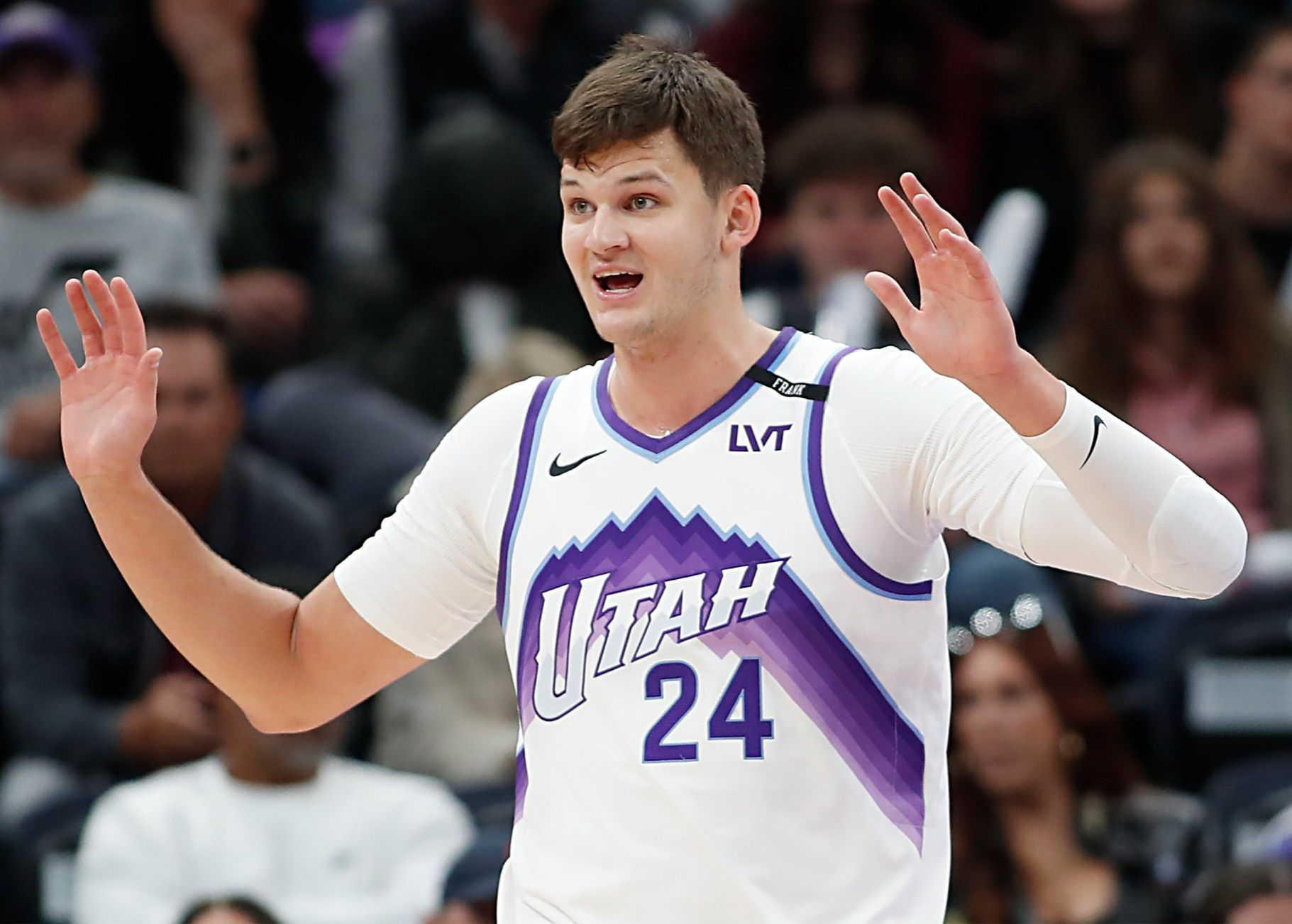 Шамс: Джаз №5 Кеслер перенес операцию на левом плече и выбывает из сезона