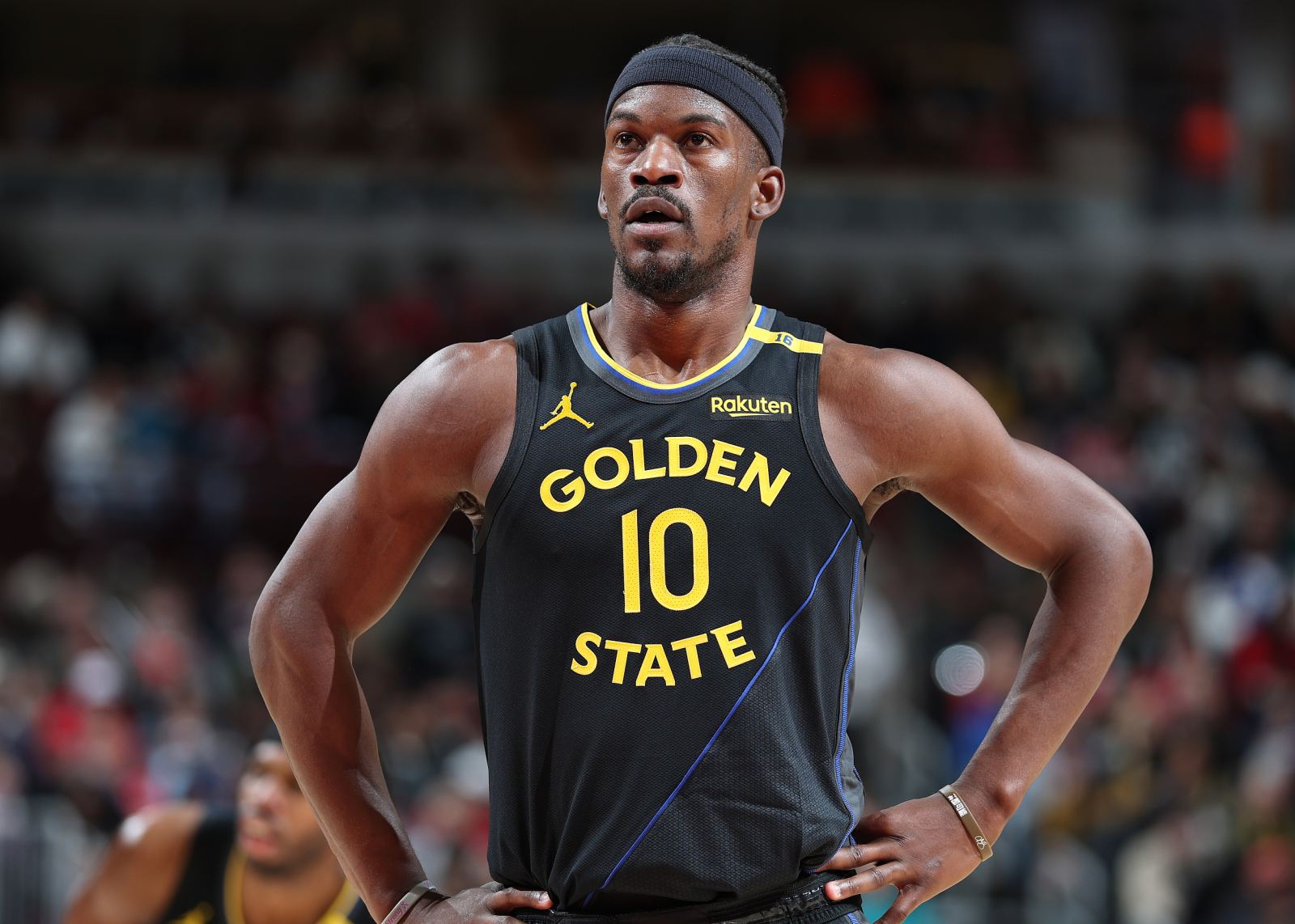 Коул: У Батлера болит спина, и он вряд ли сможет сыграть завтра. Ему также необходимо следить за своим физическим состоянием, чтобы осуществить свою мечту.