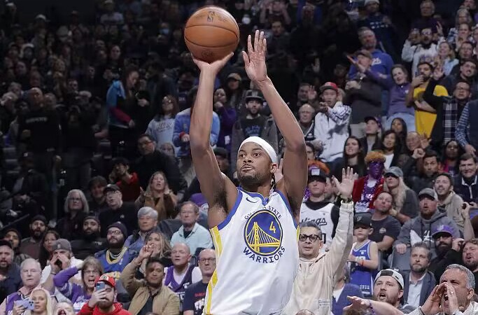 Оба установили новые рекорды сезона! Ричард набрал 30 очков при 10 из 15 бросков, а Муди - 28 очков.