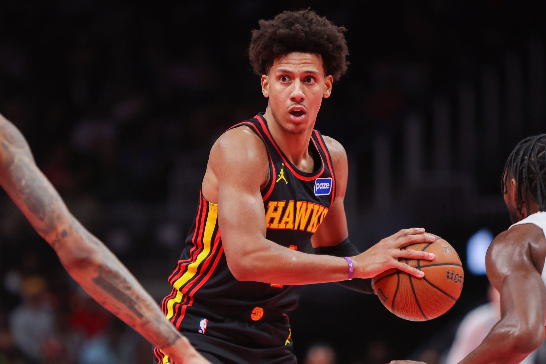 Эффективный и универсальный! Джейлен Джонсон набрал 18 очков при точности бросков 7 из 8, 5 подборах и 5 передачах.