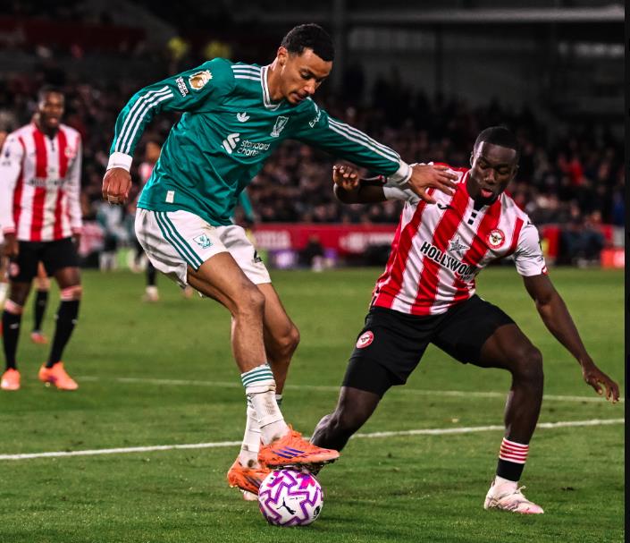 Впервые в истории клуба! Выездная команда Ливерпуля Премьер-лиги проиграла лондонским клубам пять матчей подряд