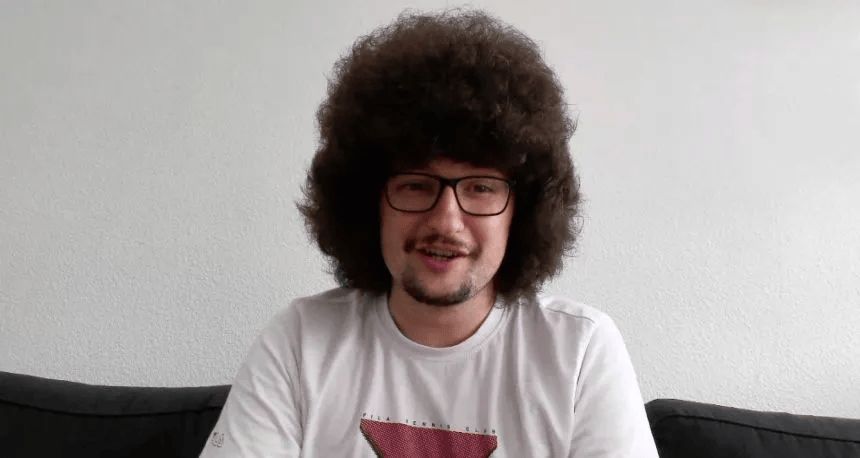 Могу ли я позволить парню с длинными волосами побрить голову? «Манчестер Юнайтед» находится всего в 2 победах от своей цели в 5 побед подряд.