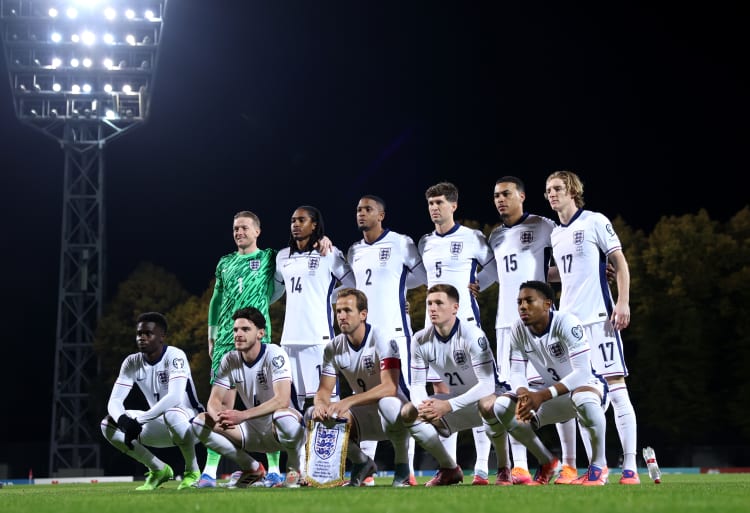 Зарубежные СМИ прогнозируют стартовый состав сборной Англии на этот раунд отборочных матчей чемпионата мира: Кейн и Мастер Ла будут лидировать! Беллин в списке