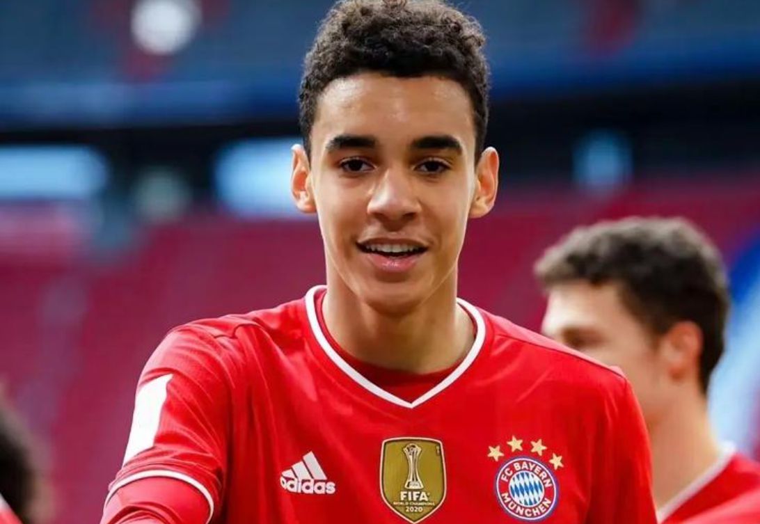 Репортер: Дэвис и Хироюки Ито вернутся на корт в декабре, но Мусиале понадобится от 4 до 8 недель