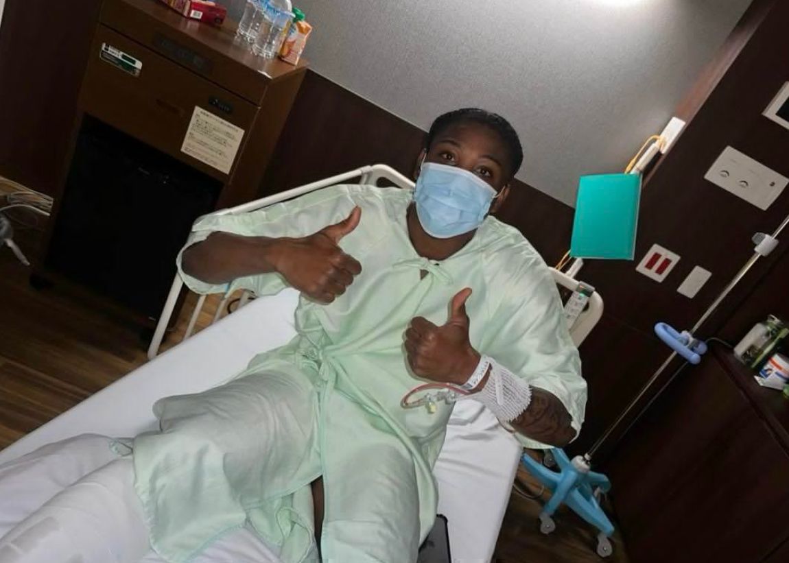 Официальный представитель Ганы: Фрэнсис, получивший серьезную травму в матче с Японией, перенес операцию и вернется во Францию, чтобы выздороветь.