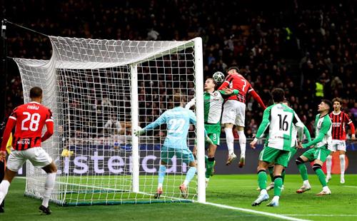 Милан против Фейеноорда