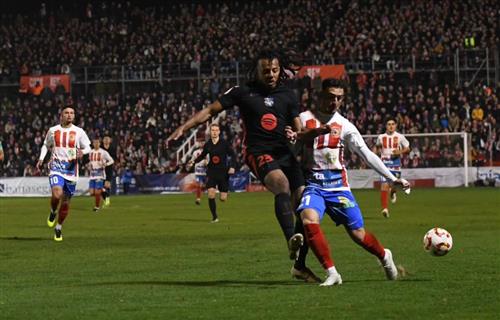 Барбарстро против Барселоны