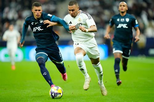 Реал Мадрид против Пачуки