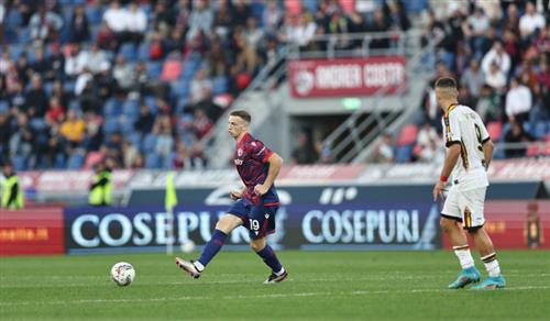 Болонья против Лечче