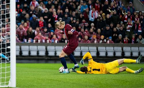 Исторические результаты игры UY против Словении