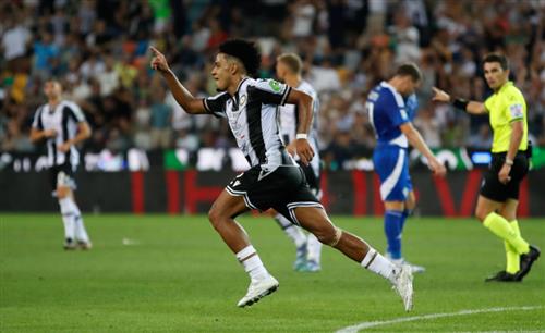 Удинезе против Комо