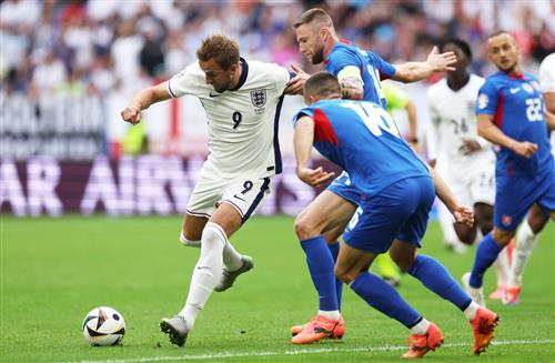 Ань против Словакии