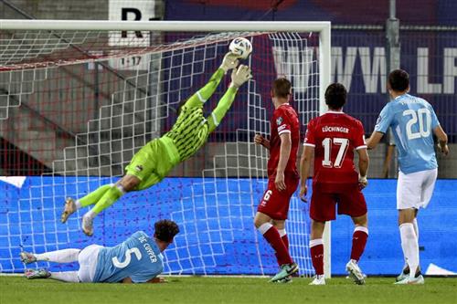 Лихтенштейн против Бо