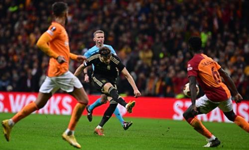 Галатасарай vs Спарта Прага