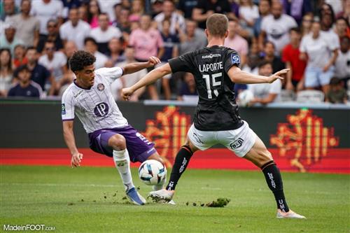 Аяччо против Страсбурга