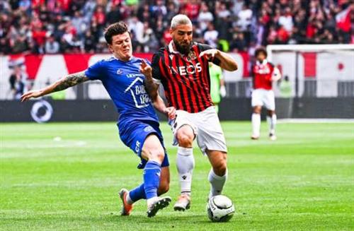 Ницца против Труа