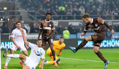 Санкт-Паули против Кирхольштейна