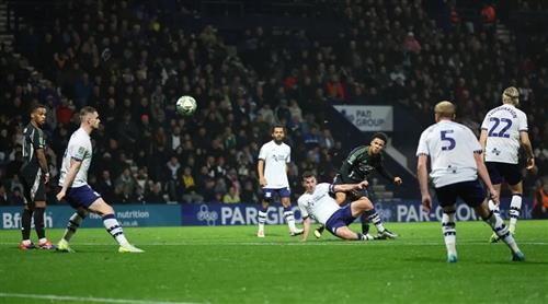 Норт Престон против Арсенала