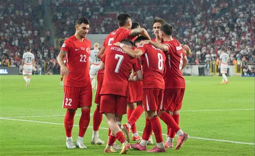 Турция против Исландии