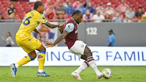 Кристал Пэлас против Вест Хэм Юнайтед