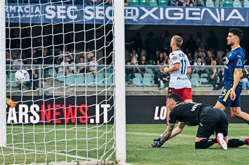 Верона против Генуи