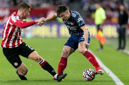 Брентфорд против Арсенала