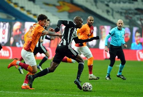 Фенербахче против Галатасарая