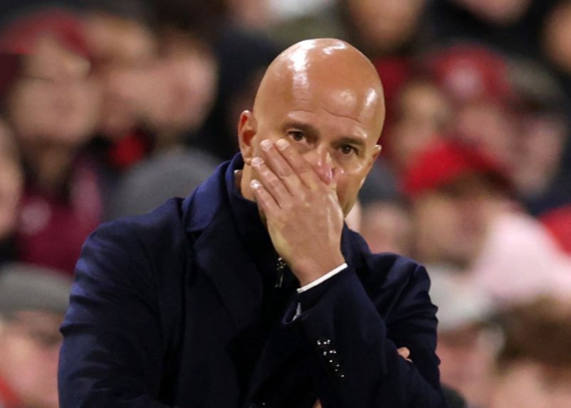 «Ливерпуль» стал четвертой командой действующего чемпиона, потерпевшей четыре поражения подряд в Премьер-лиге, и это произошло во второй раз.